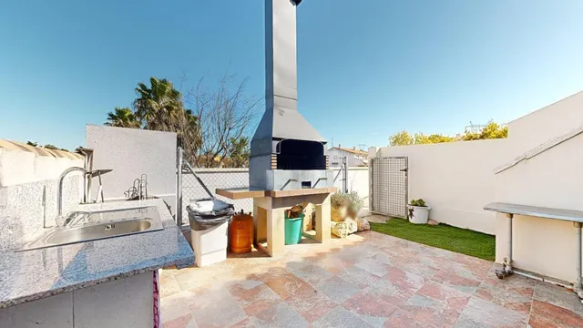 CHALET ADOSADO EN TURIS — 23