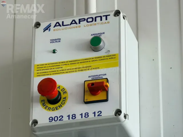 Nave industrial agroalimentaria equipada con cámaras frigoríficas y fotovoltaica — 5