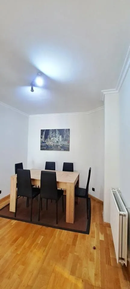 Amplio y Luminoso Piso en alquiler en Barrocanes, Ourense - Ideal para Familias — 19
