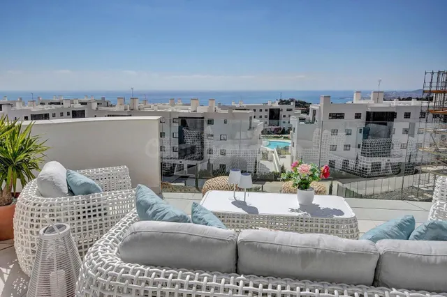ESPECTACULAR ÁTICO EN URBANIZACIÓN MUY EXCLUSIVA - foto 5
