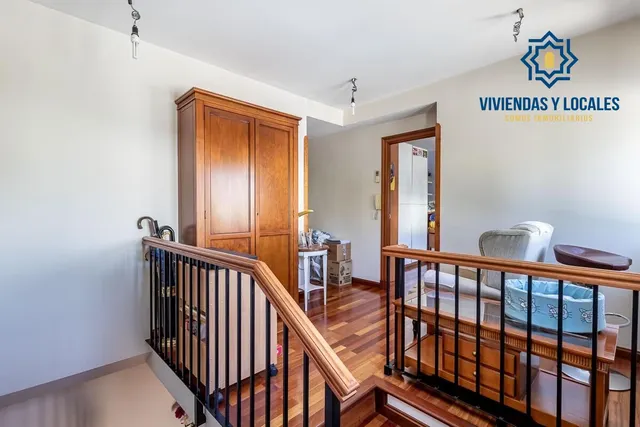 Chalet Exclusivo en Camino Bajo de Huétor — 25