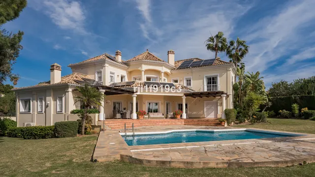 Chalet 4 habitaciones 571m² en venta - Marbella — 20