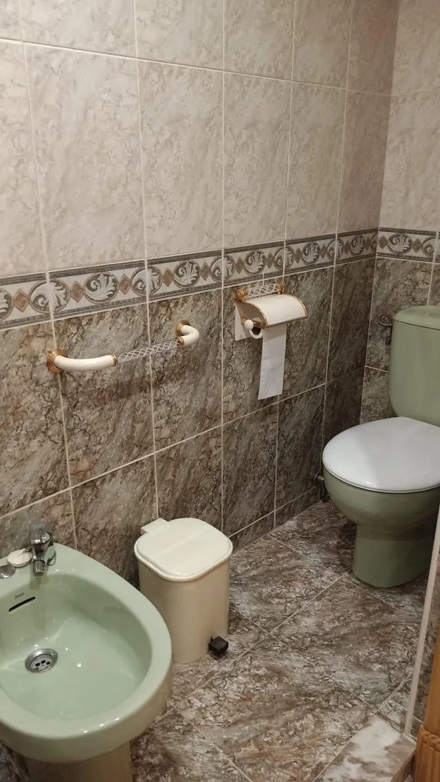 OPORTUNIDAD.  EN MACAEL ( ALMERÍA ).VENTA DE PISO CON PISCINA Y ASCENSOR, EN EL  CENTRO DEL PUEBLO. — 29