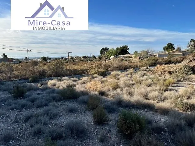 SE VENDE TERRENO PARA LA construcción DE UN CHALET — 7