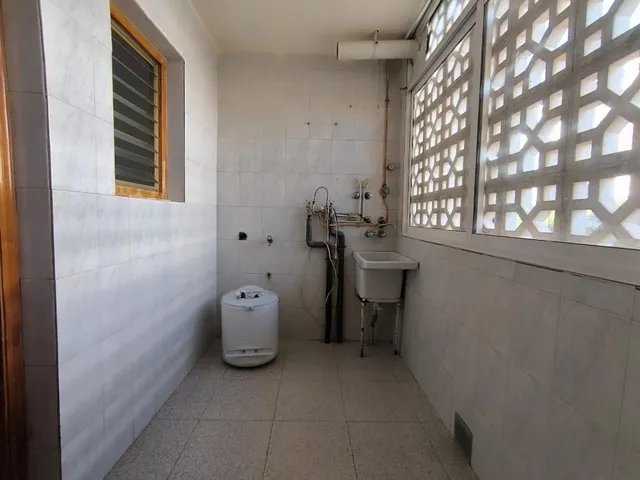 Casa independiente con parcela, 5 dormitorios y garaje en Alquerías (Murcia) — 21