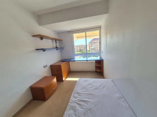 4 habitaciones Y 2 BAÑOS CON ASCENSOR — 16