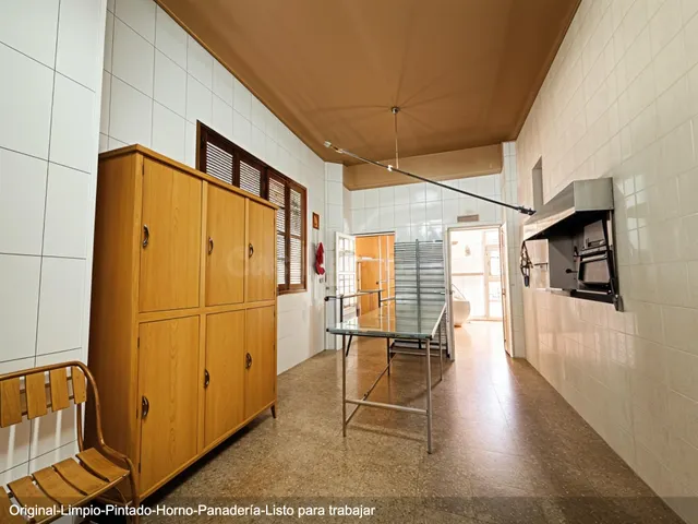 Negocio listo para trabajar + viviendas + garajes en zona de - foto 2
