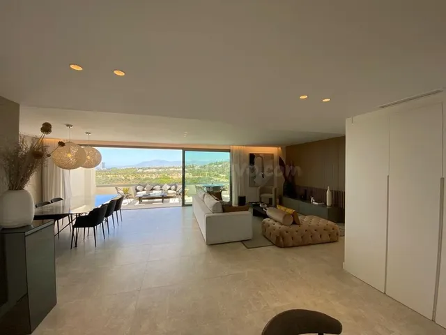 Este complejo residencial que rodea el campo de golf de Sant - foto 4