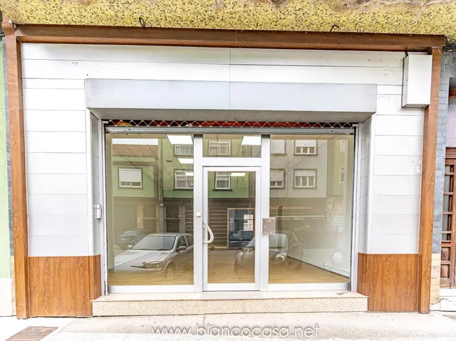 Amplio bajo comercial en venta - foto 5