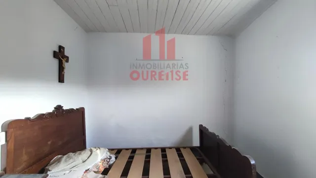 CASA PARA REFORMAR CON PARCELA DE MÁS DE 2000 METROS EN LA ZONA DE LA RESIDENCIA, PRÓXIMA AL HOSPITAL. — 24