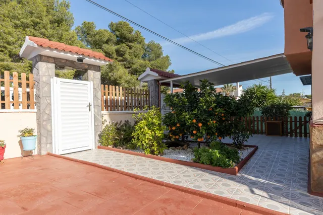 Chalet independiente — 50