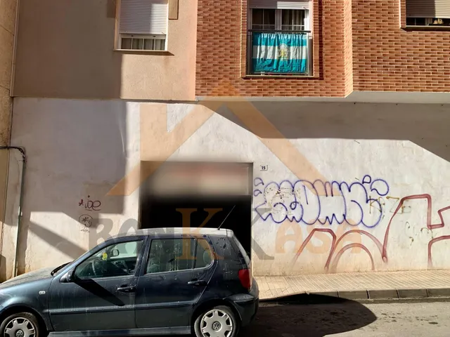LOCAL EN BASTO EN CALLE LA ROSA — 9