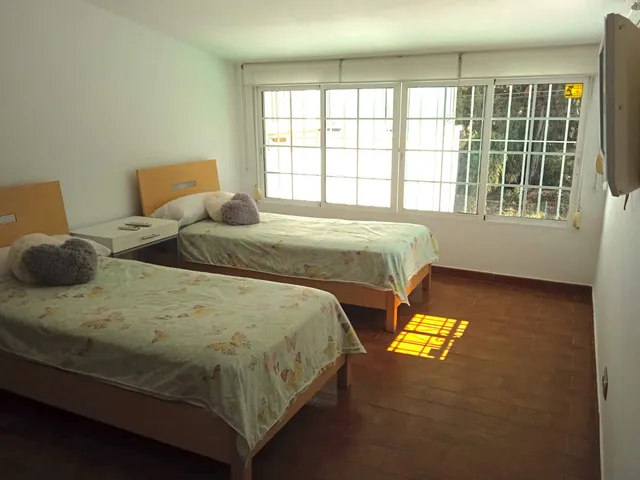 Villa 4 habitaciones 220m² en alquiler - Marbella — 7