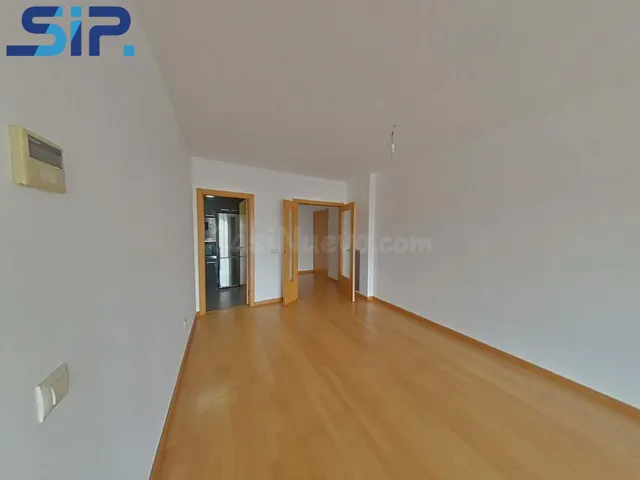 ¡Luminoso piso en venta en la Girada (Vilafranca)! - foto 4