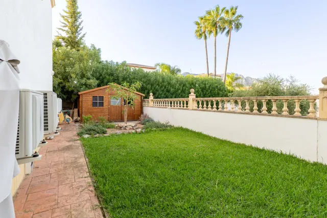 Villa 4 habitaciones 376m² en venta - Comunidad valenciana — 33