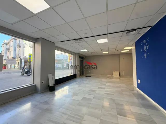 Local comercial 185m² en alquiler - San Miguel — 11