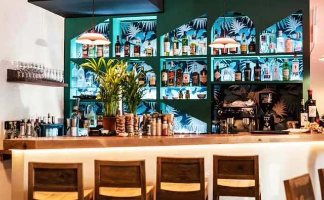 Restaurante 200m² en venta - Marbella — 10