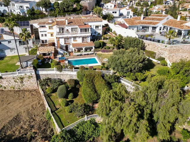 Chalet 4 habitaciones 400m² en venta - Centro — 2
