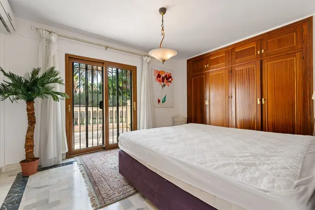Chalet 4 habitaciones 842m² en venta - Costa Del Sol — 9