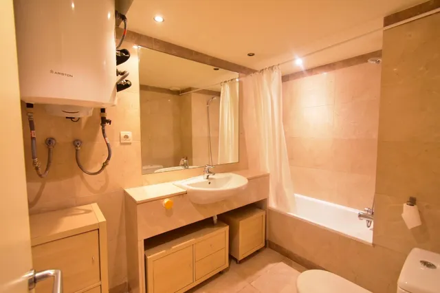 Piso 4 habitaciones 138m² en venta - Diagonal Mar i el Front Marítim del Poblenou — 18