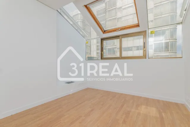 Atico Duplex en quintana — 28