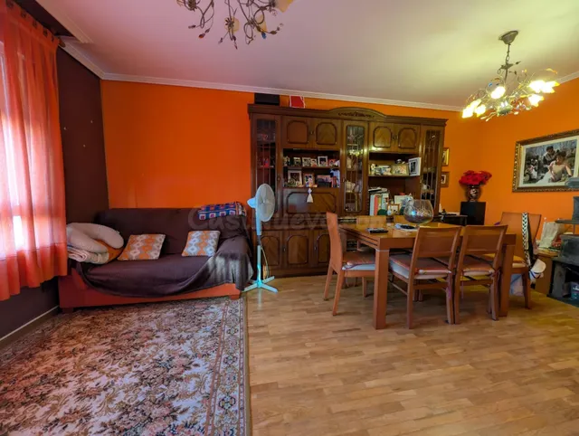 VENTA PISO EN BARRIO DE LA estación DE PONFERRADA - foto 2