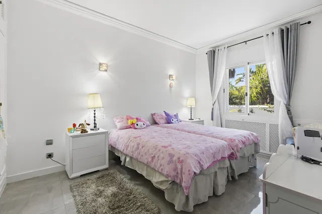 Chalet 5 habitaciones 400m² en venta - Costa Del Sol — 33