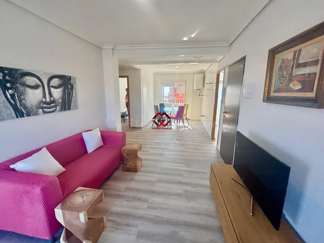 Apartamento reformado con vistas al mar y trastero en Pilar 