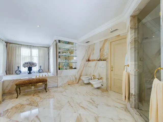Chalet 4 habitaciones 508m² en venta - Marbella — 23