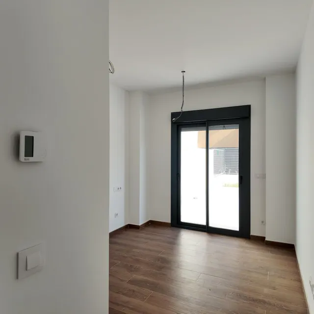 VIVIENDA EN ZONA  EL PATRIARCA!!!!!! — 26