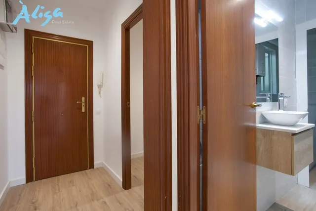 Piso en el Poblenou a 200 metros de la playa de Mar Bella — 22
