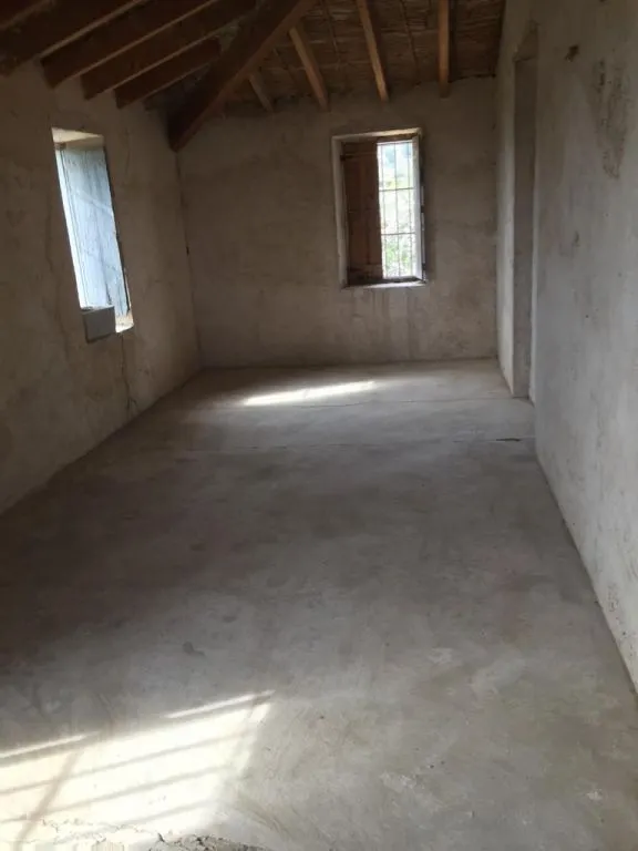 Parcela de 12.137 m2 con casa rústica habitable y bonitas vistas al mar y al Peñón de Ifach  - Benissa — 22
