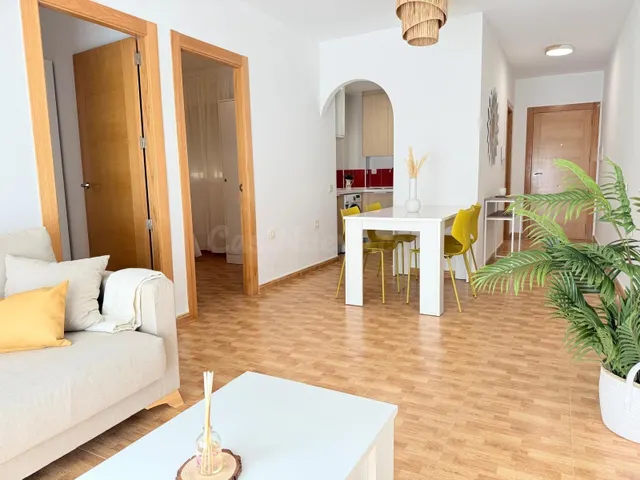 ¡Piso en alquiler en el centro de Molina de Segura! - foto 4