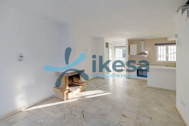 Venta de Casa Adosada en Marbella, Málaga. — 7