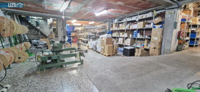 Amplio Local Comercial a Solo 150 Metros de la Playa - Oportunidad Única — 15