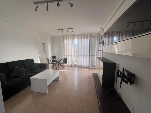 COLINDRES PISO DE 3 DORMITORIOS CON GRAN TERRAZA+GARAJE+TRAS