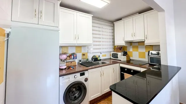 Apartamento 2 habitaciones 70m² en venta - Avenida del puerto — 5