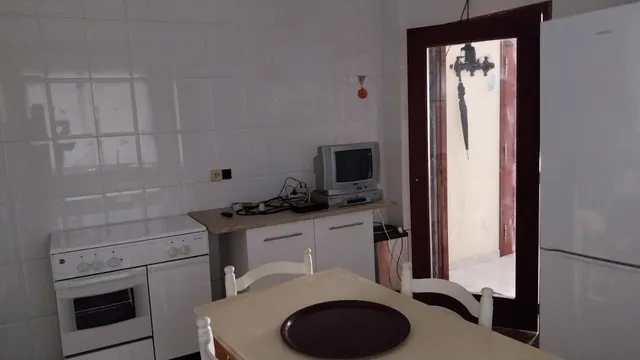 Piso en Travesia de Vigo para reformar — 14