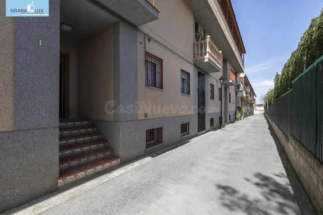 DÚPLEX EN VENTA EN OGIJARES – AMPLITUD, COMODIDAD Y ESPACIOS - foto 5
