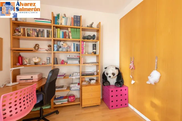 Espacio, confort y calidad: magnífica vivienda unifamiliar adosada — 34
