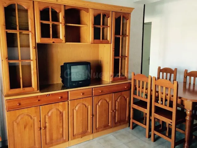 Piso 2 habitaciones 70m² en alquiler - Garbinet-Parque de las Avenidas — 2