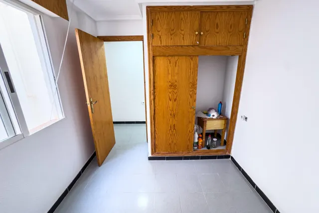 Ático para Reformar en calle la Loma — 13
