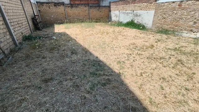 Oportunidad Única en Cabra: Solar Ideal para tu Proyecto Soñ