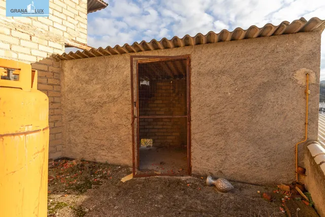 Estructura en venta en Monachil — 28