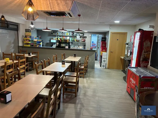 Venta de local en Sant Quirze del Vallès en rentabilidad - foto 2