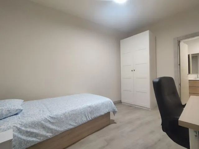 Habitación RC Magistral equipada con baño propio — 6