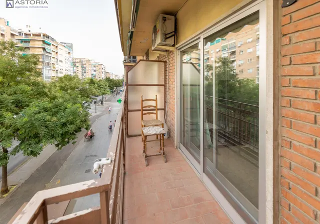 Gran piso en pleno centro de Granada — 13