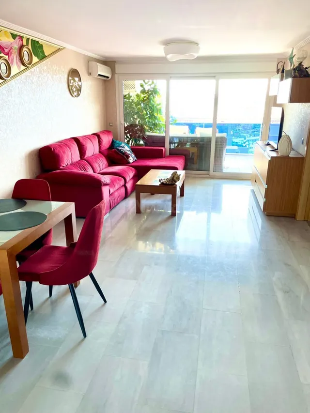 SE VENDE ATICO DUPLEX CON 3 DORMITORIOS EN LA CALA VILLAJOYO - foto 2