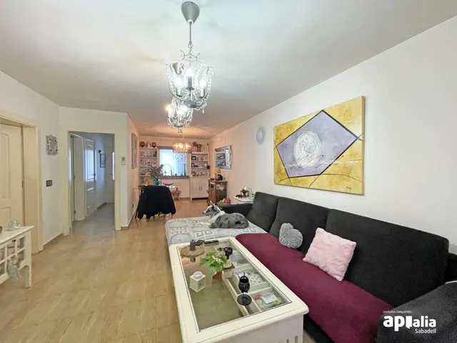 Magnífica casa en venta en Ca N'Oriach, Sabadell — 16
