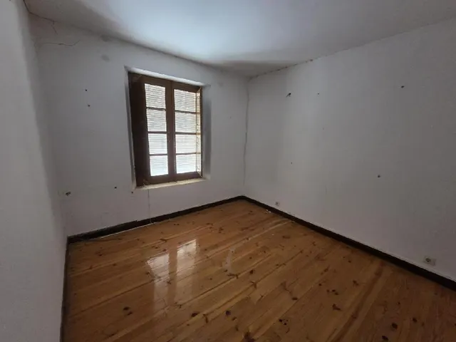 ESTUPENDO PISO EN MANSILLA DE LAS MULAS - foto 4